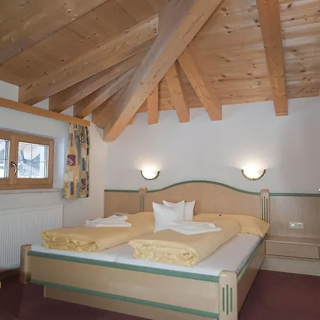 Hotel Alpina